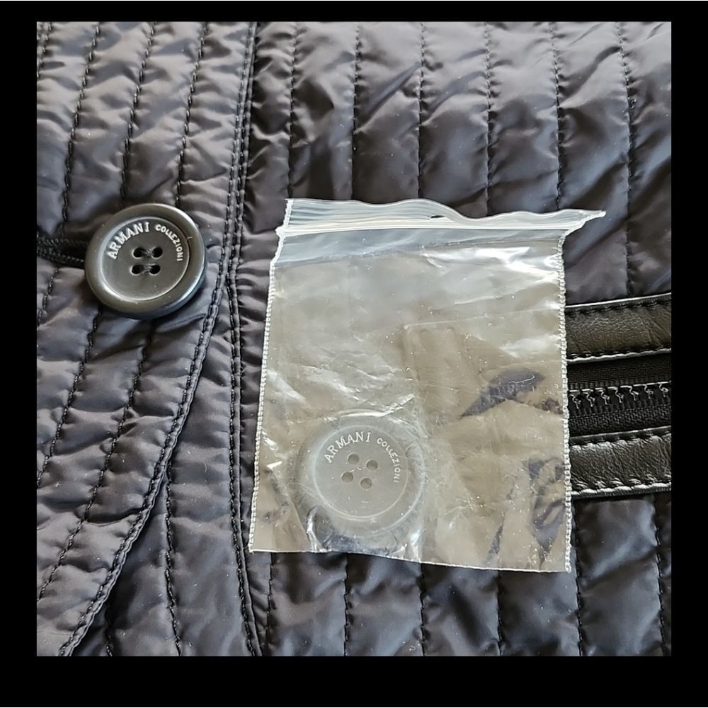 Armani Collezioni Tailored Fit Nylon Puffer Gorpcore Jacket Size 10 - Picture 8 of 12
